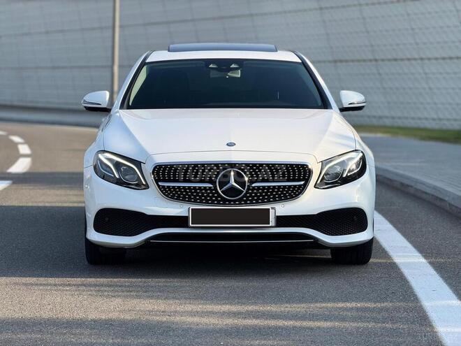 Mercedes E 220 d-14