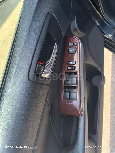Toyota Camry-19