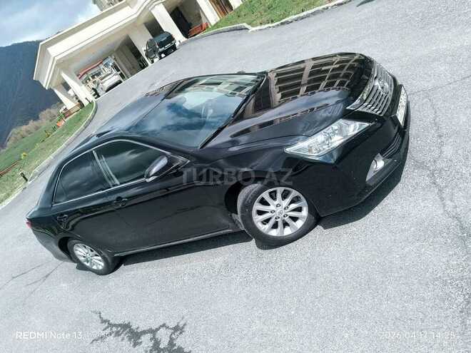 Toyota Camry-5