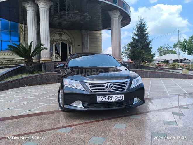 Toyota Camry-1