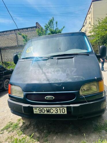 Ford Transit-1