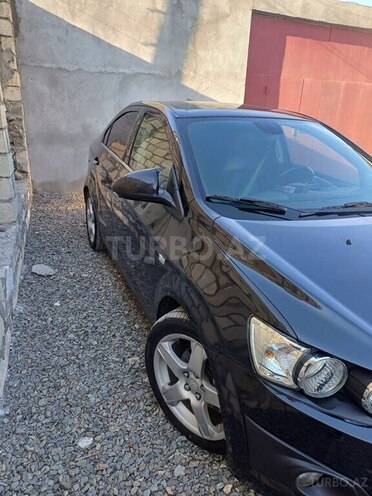 Chevrolet Sonic-3