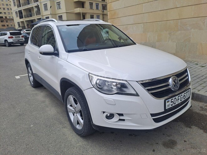 Volkswagen Tiguan-1