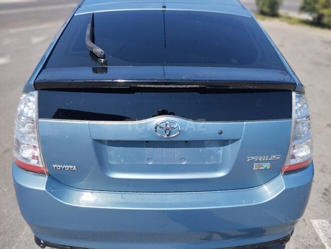 Toyota Prius-9