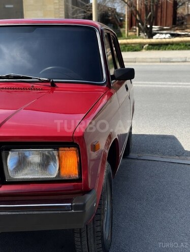 LADA (VAZ) 2107-2