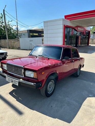 LADA (VAZ) 2107-4