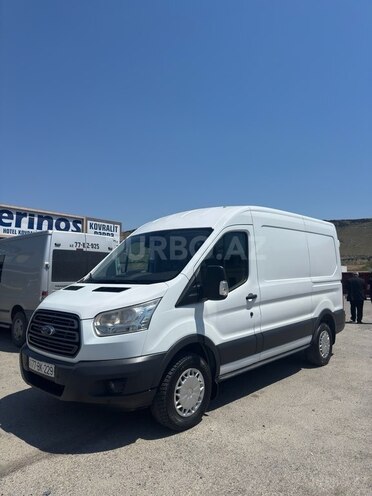 Ford Transit-2