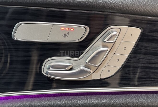 Mercedes E 220 d-19