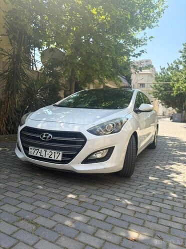 Hyundai i30-1