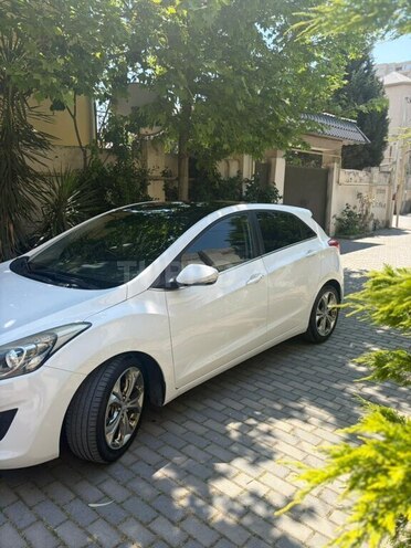 Hyundai i30-4