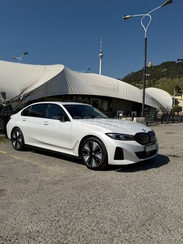 BMW i3-1