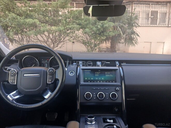 Land Rover Discovery-9