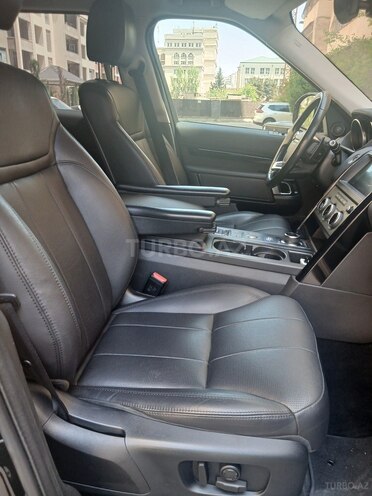 Land Rover Discovery-16