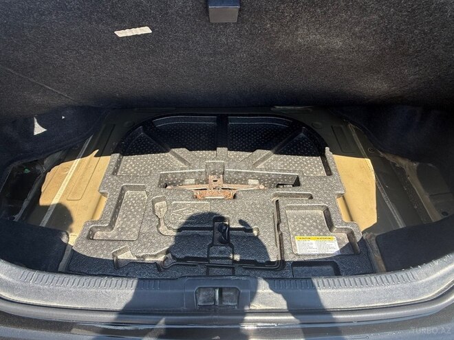 Toyota Camry-9