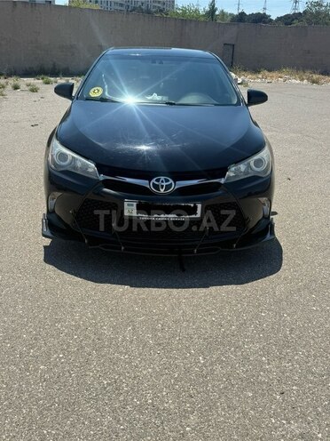 Toyota Camry-1