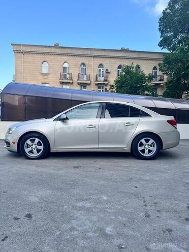 Chevrolet Cruze-11