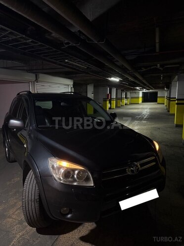 Toyota RAV4-5