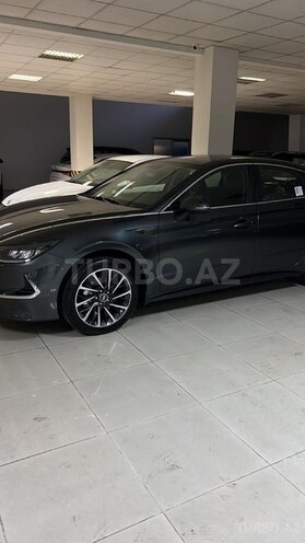 Hyundai Sonata-3