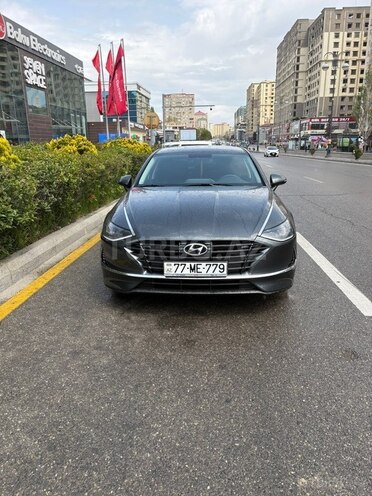 Hyundai Sonata-19