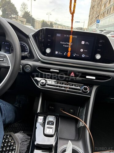 Hyundai Sonata-9