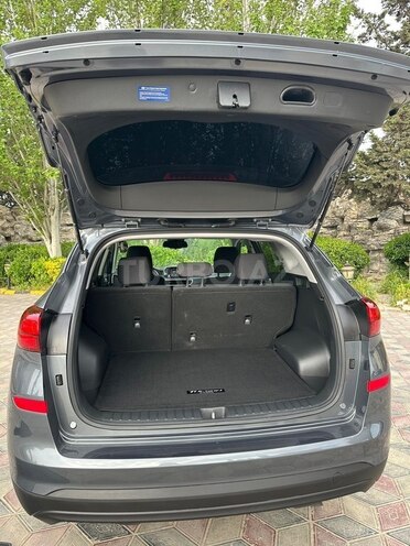 Hyundai Tucson-21