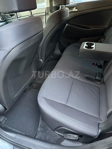 Hyundai Tucson-18