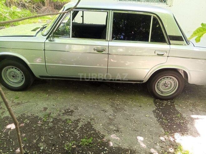 LADA (VAZ) 2106-4