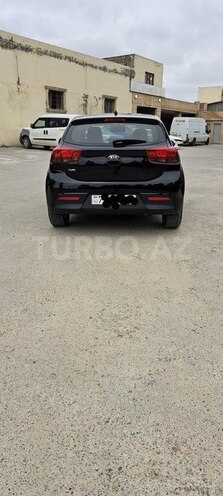 Kia Rio-4
