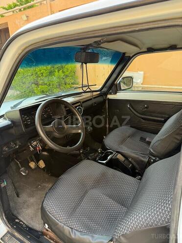LADA (VAZ) Niva-8