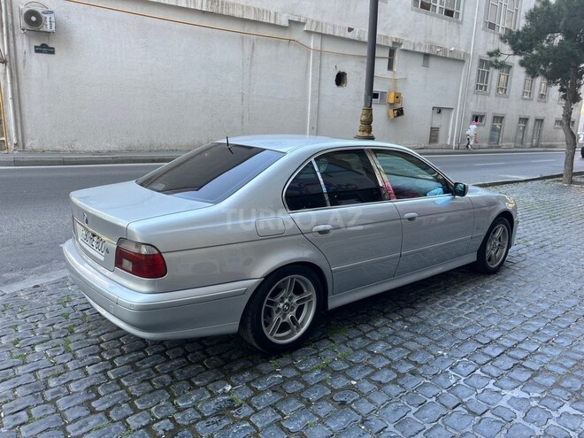 BMW 525-6