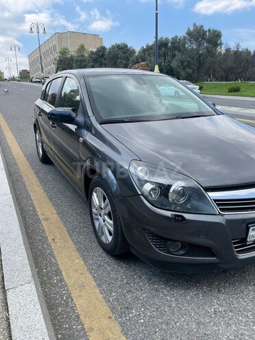 Opel Astra-3