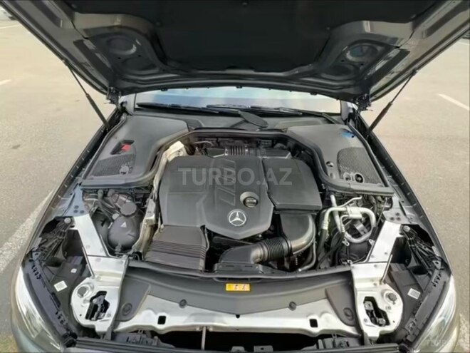 Mercedes E 220 d-19