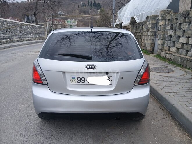 Kia Pride-2