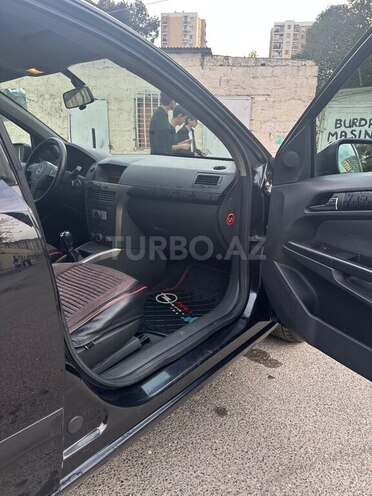 Opel Astra-11