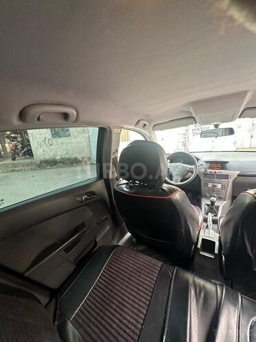 Opel Astra-14