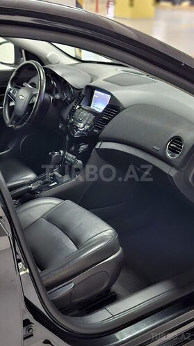 Chevrolet Cruze-8