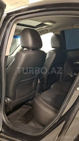 Chevrolet Cruze-10