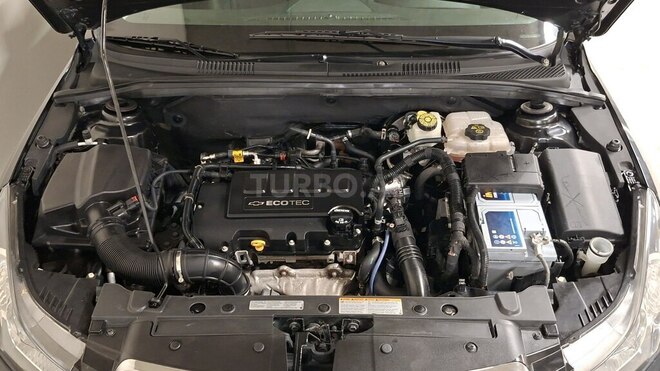 Chevrolet Cruze-14