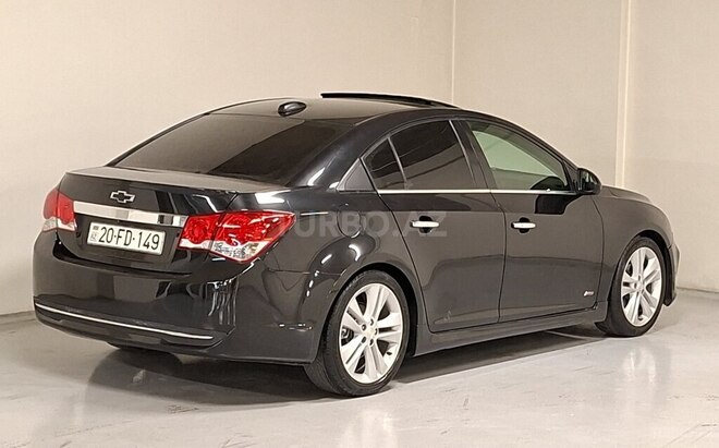 Chevrolet Cruze-6