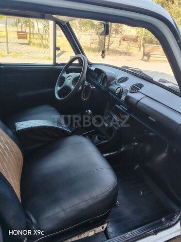 LADA (VAZ) 2106-9