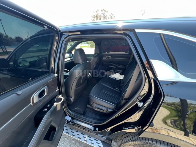 Kia Sorento-9