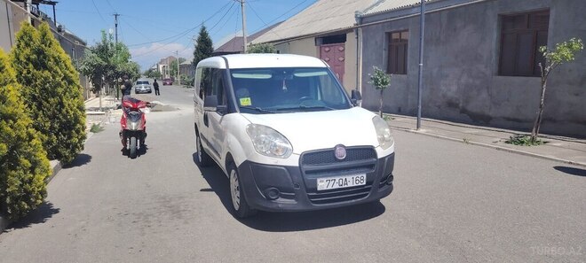 Fiat Doblo-1