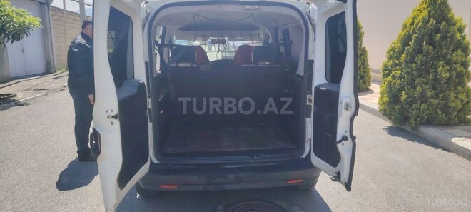 Fiat Doblo-19