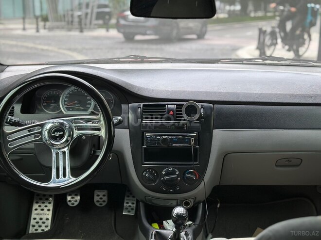 Daewoo Gentra-9