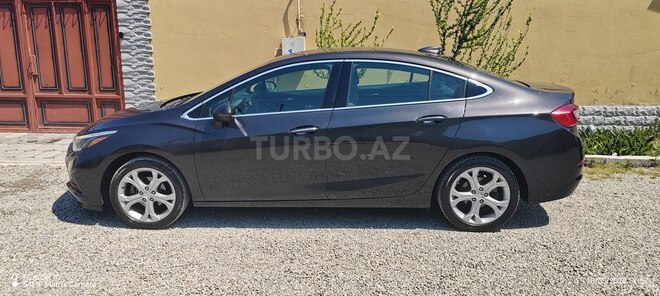 Chevrolet Cruze-9