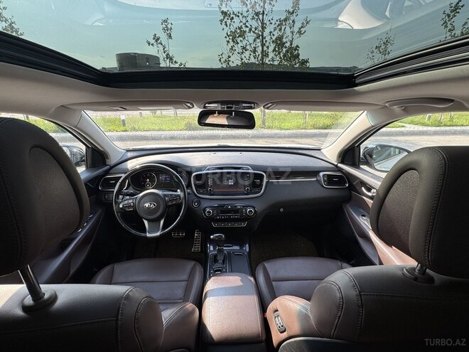 Kia Sorento-3