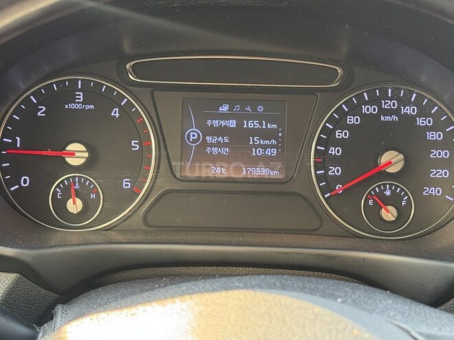 Kia Sorento-19