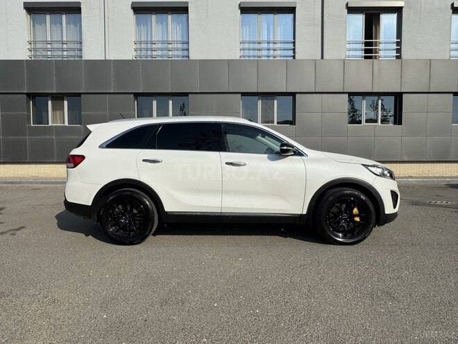 Kia Sorento-5