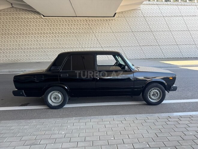 LADA (VAZ) 2107-4