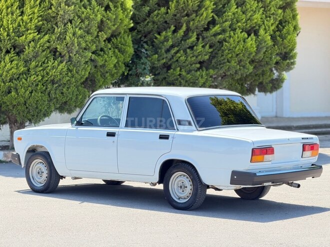 LADA (VAZ) 2107-6